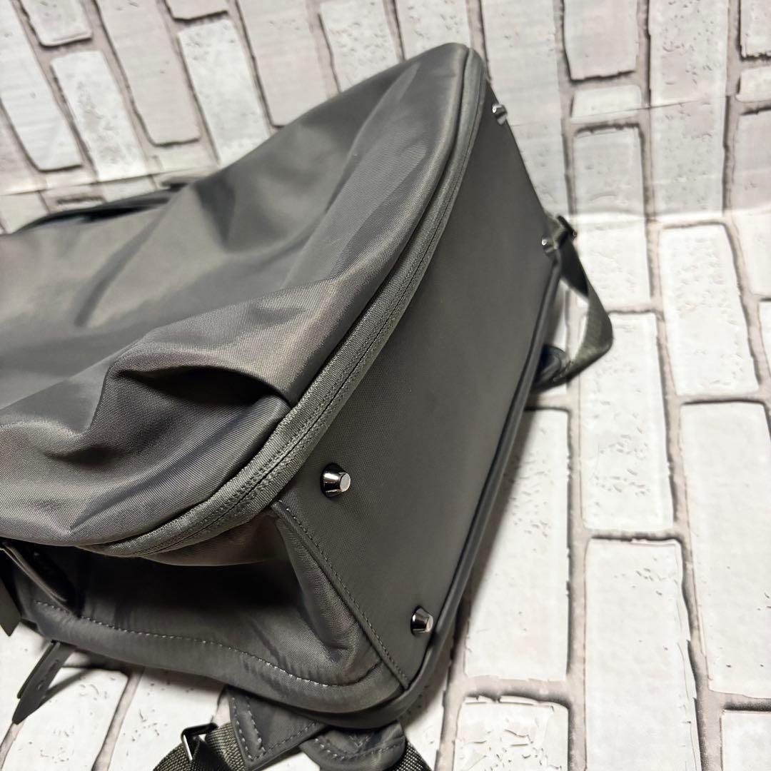 美品 SUIT SQUARE×ACE共同開発 リュック 撥水 ナイロン グレー