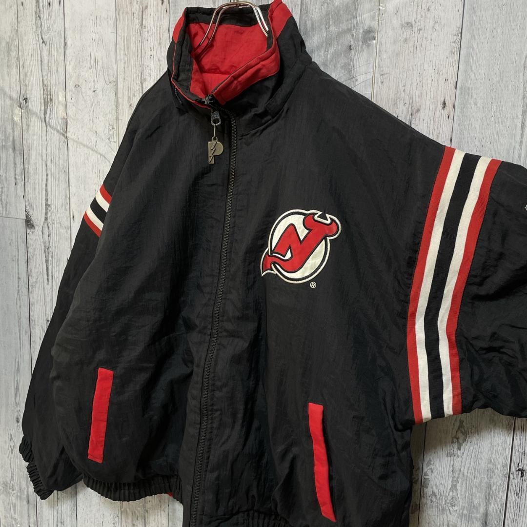 NHL デビルス リバーシブル ナイロンジャケット 中綿 刺繡 黒×赤 2XL