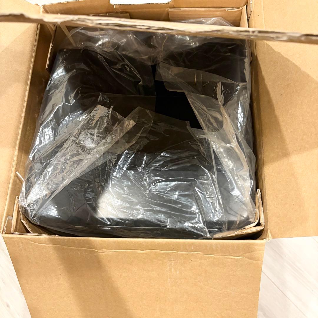 未使用　ポータブル保冷温庫 アピックス ACW 610 ペルチェ 20L車載