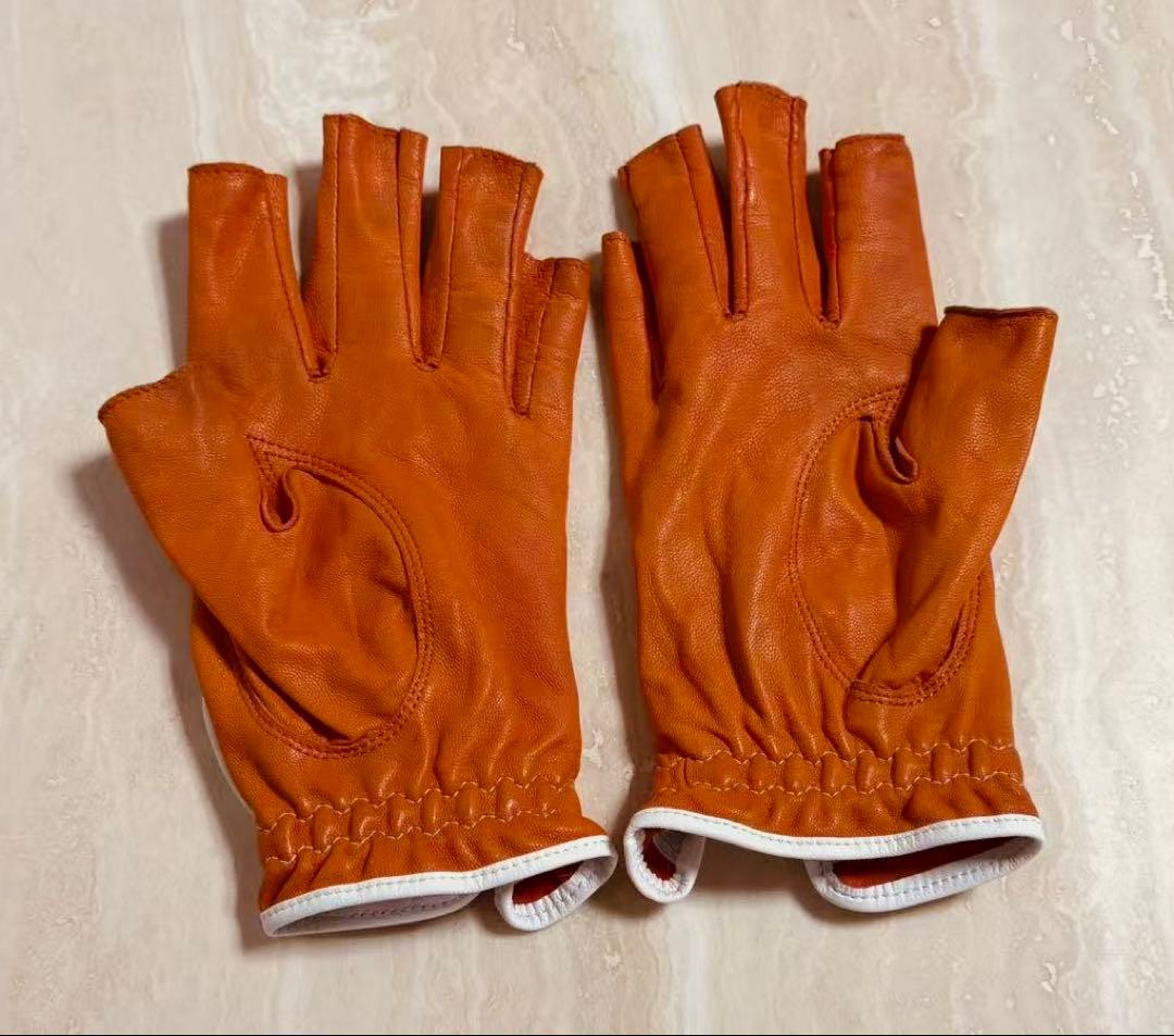 美品 gravis ゴルフ シューズ & マークアンドロナ グローブ 左右セット