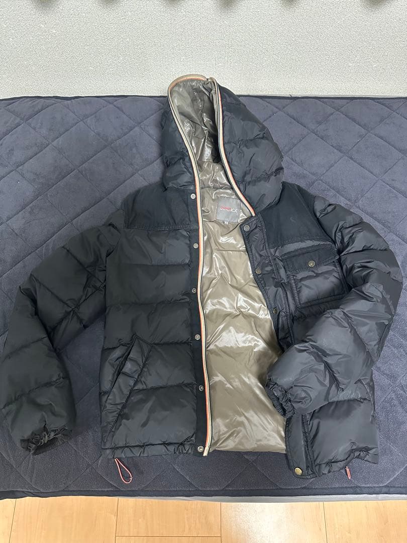 【値下げ】DUVETICA ダウンジャケット サイズ44 ブラック デュベティカ