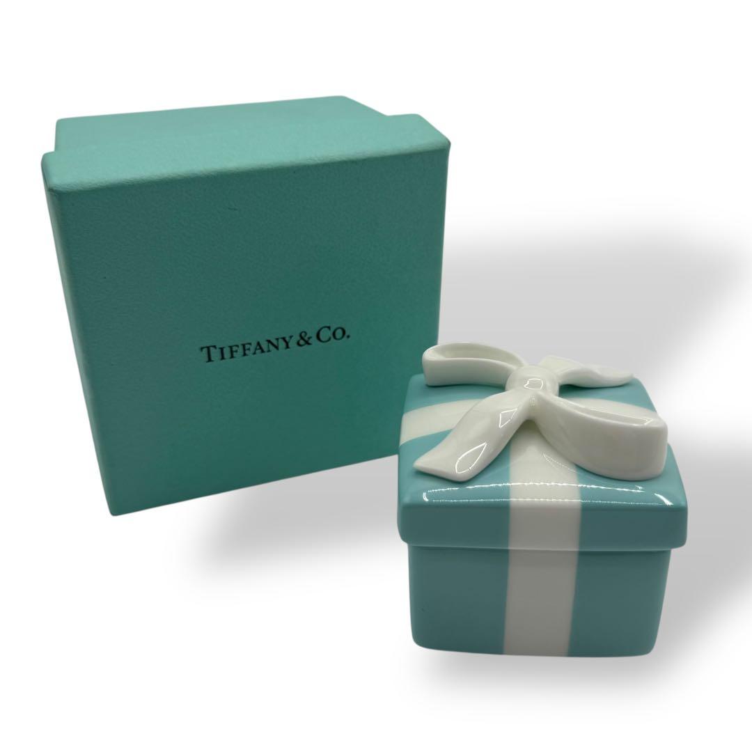 新品未使用　ティファニー　ミニブルーボウボックス　小物入れ　リボン　陶器