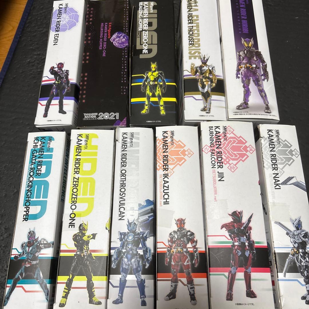 日*4様 ゼロワン系shフィギュアーツまとめ売り