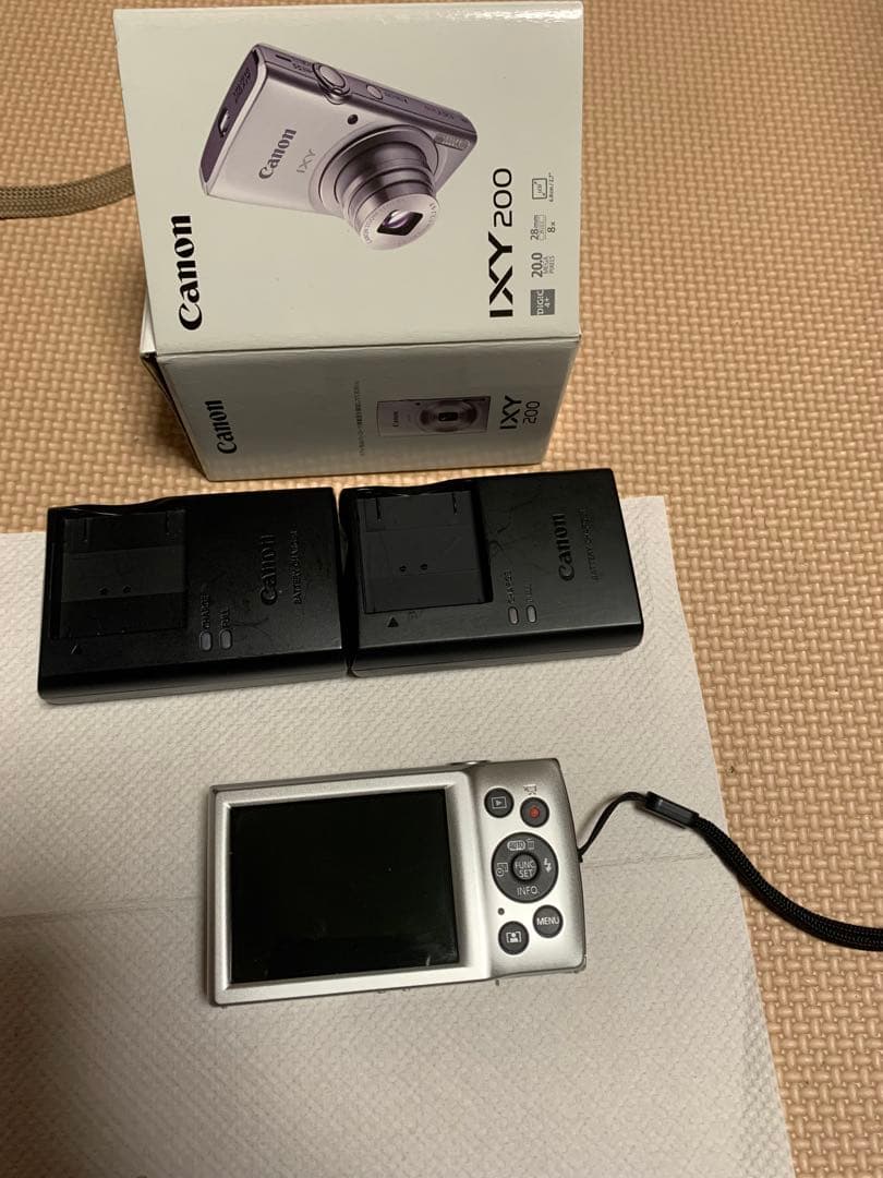 Canon IXY200 とCasio Exilim EX-S10 まとめ売り