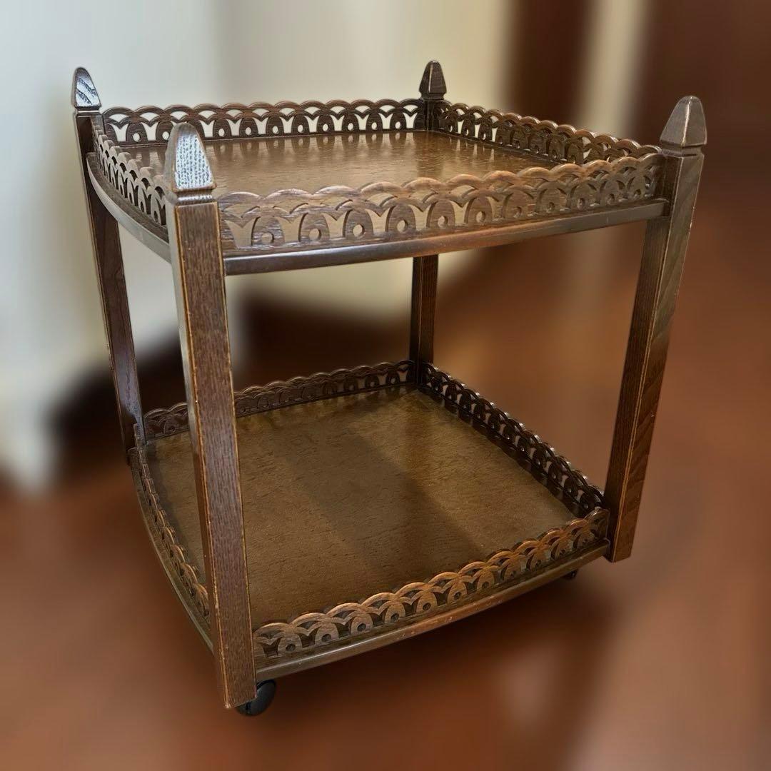 パリの雑貨屋　テーブルワゴン