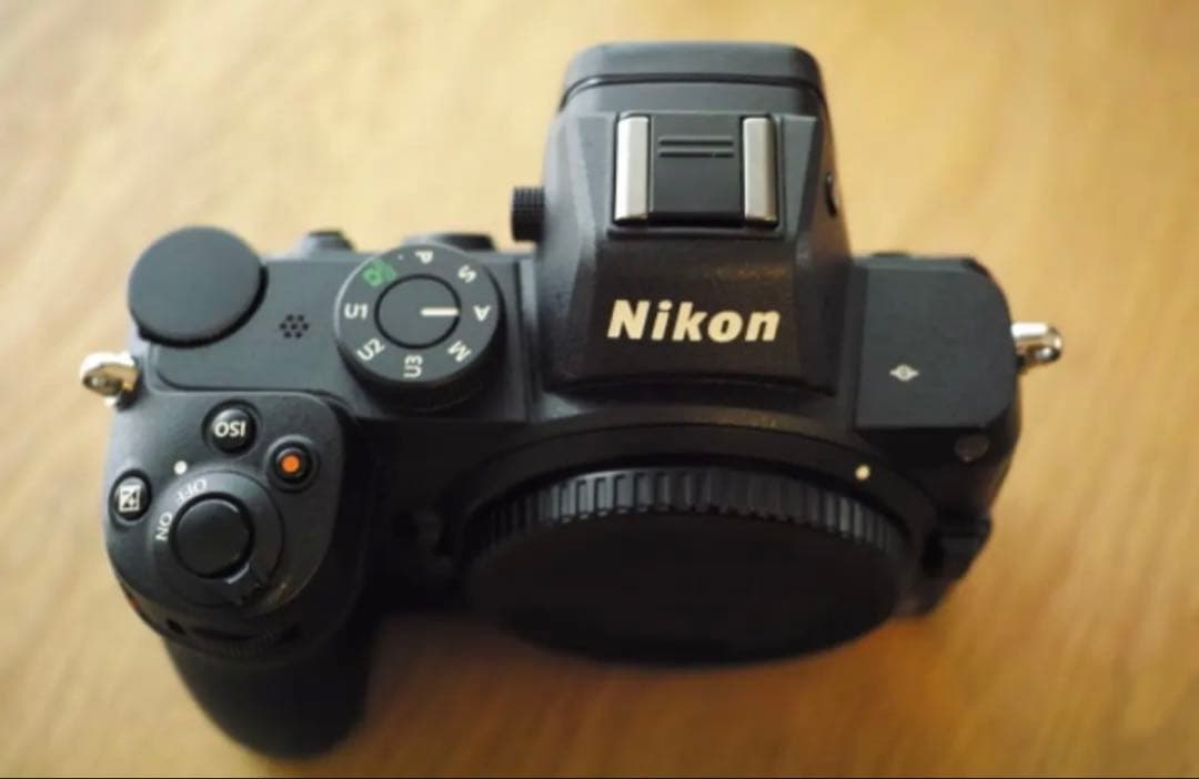 Nikon Z5 本体【シャッター枚数約2.6万枚・動作良好】