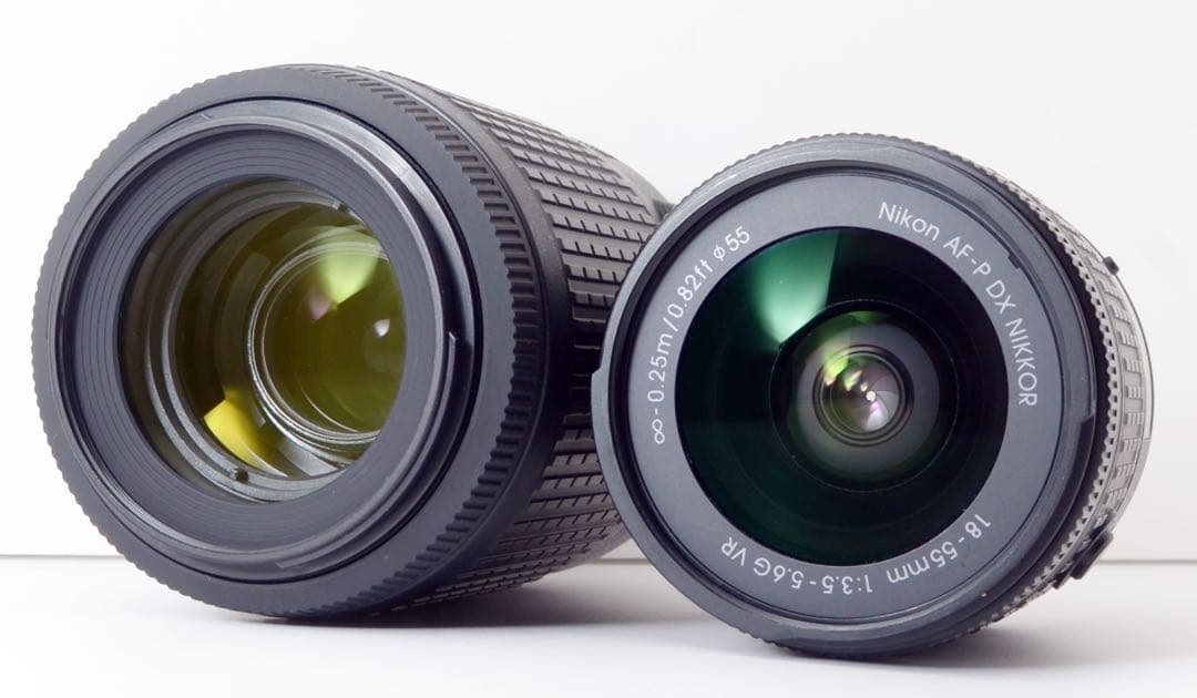 S数約1万回！Nikon D5300★Wi-Fi内蔵★カメラバック★レンズ2本