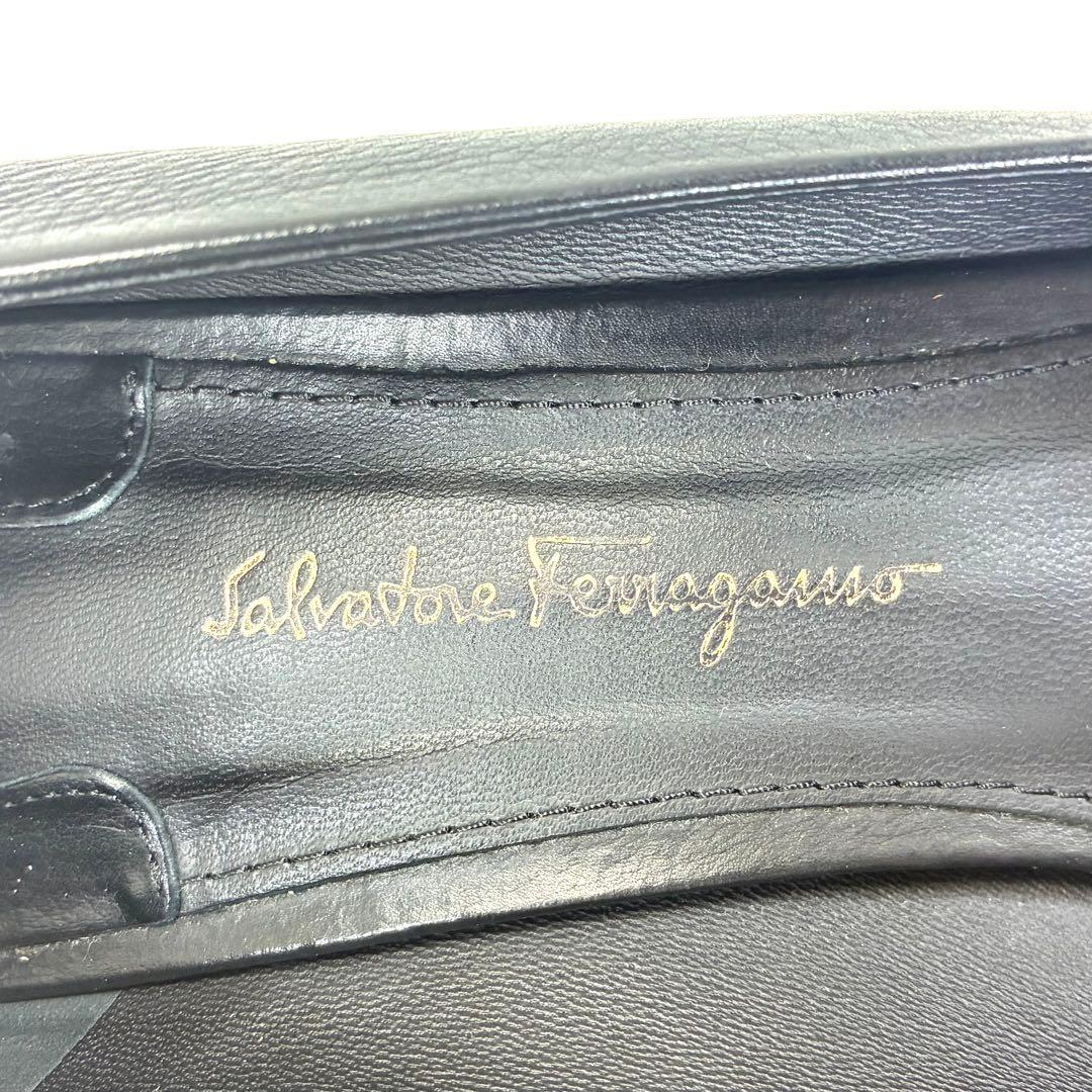 【極美品級】Ferragamoフェラガモ CAPUA55 パンプス 7C 黒