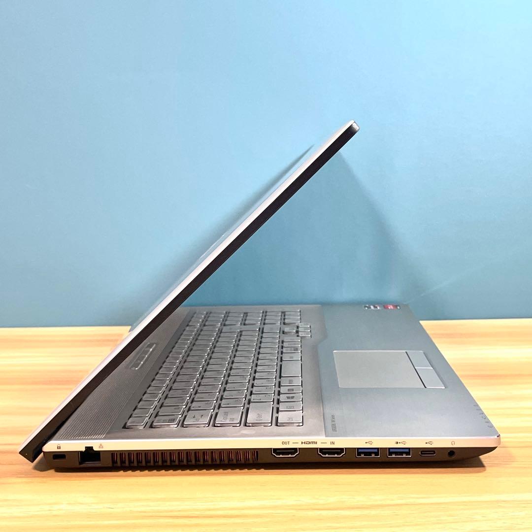 富士通 LIFEBOOK NH/Ryzen7/16GB/NVMeSSD512GB