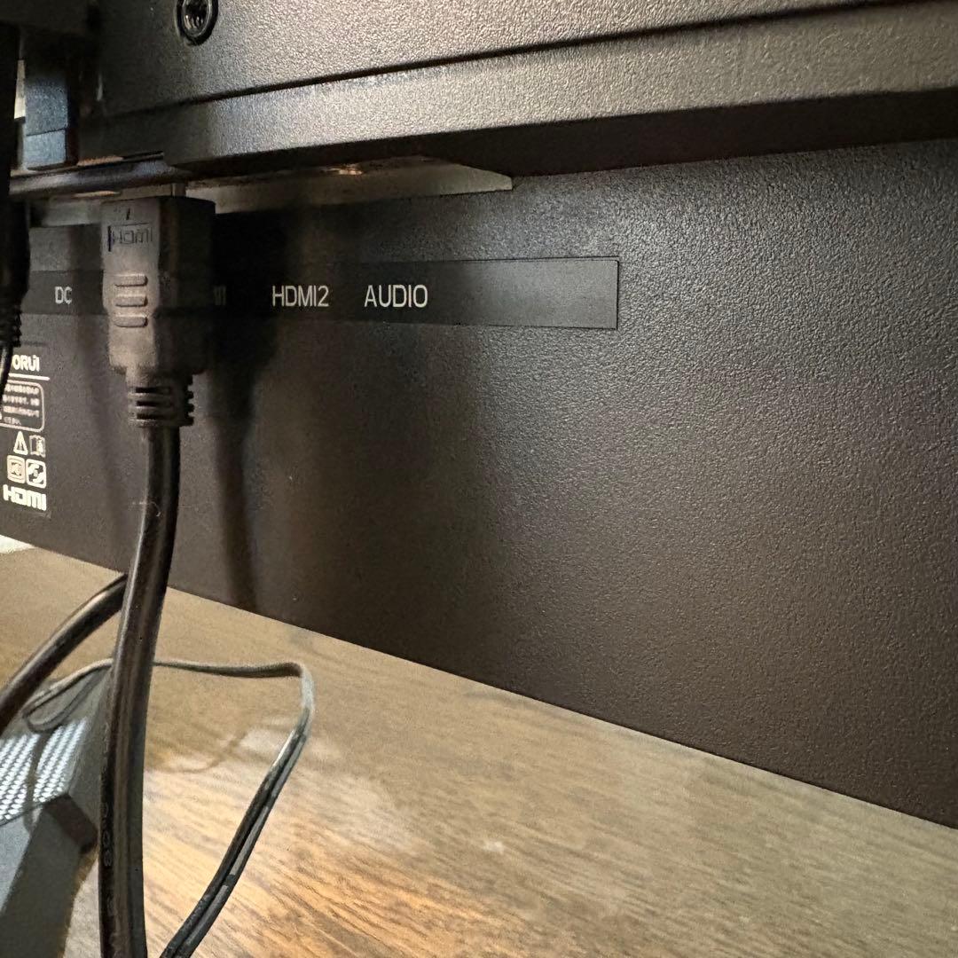 KOORUI曲面ディスプレイ フルHD 24e6c