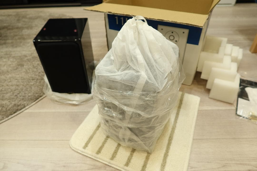 QUAD 11L Classic Signature ピアノブラック ☆ 美品！