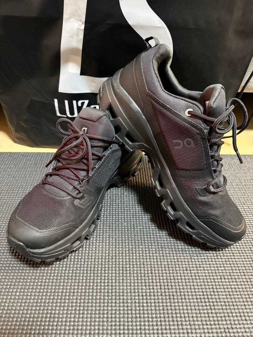 靴 Cloudrock Low Waterproof 26.5cm