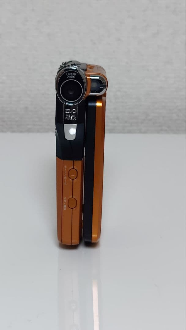 レア docomo P900iV オレンジ 通電OK 動作品 ガラケー 本体