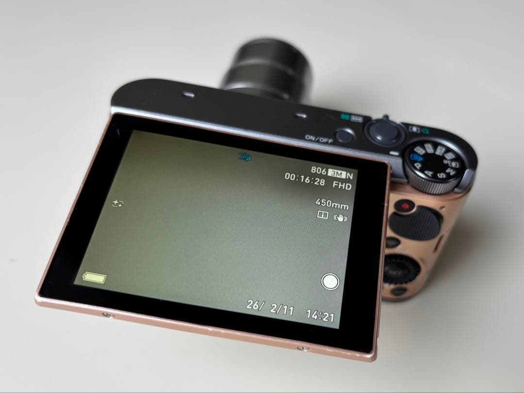 CASIO EXILIM EX‑ZR1700 デジタルカメラ　18倍ズーム