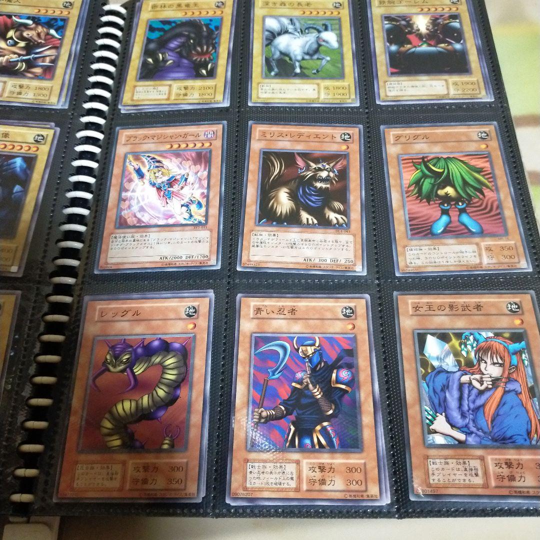 遊戯王カードまとめ売り ノーマルカード 約900枚 ほぼ20年前の物