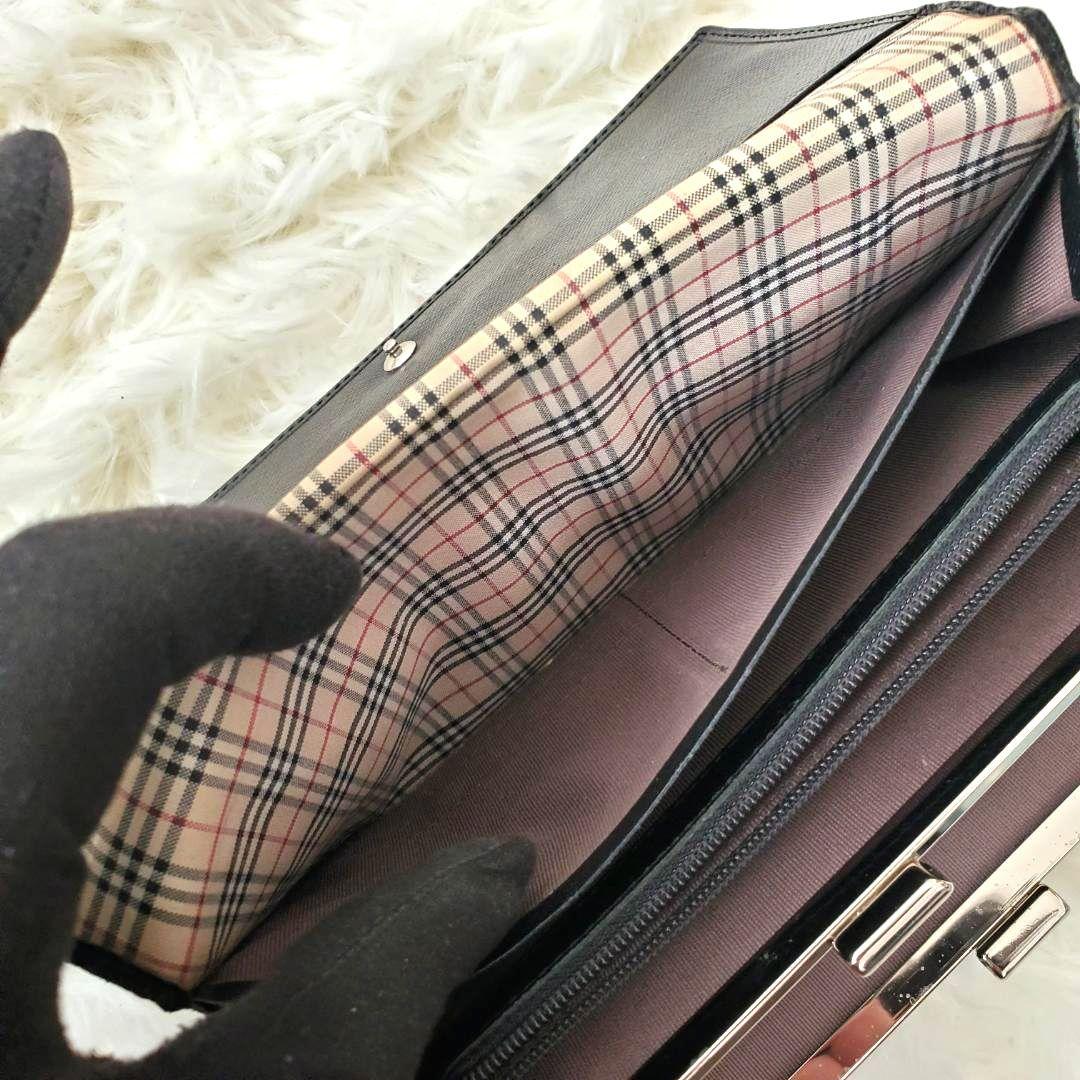 美品 人気モデル バーバリー 長財布 ノバチェック がま口 ブラック 大容量
