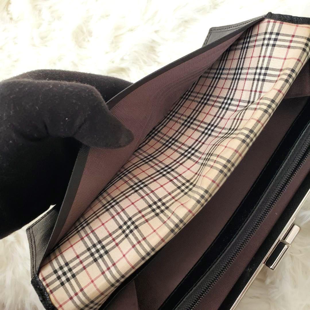 美品 人気モデル バーバリー 長財布 ノバチェック がま口 ブラック 大容量