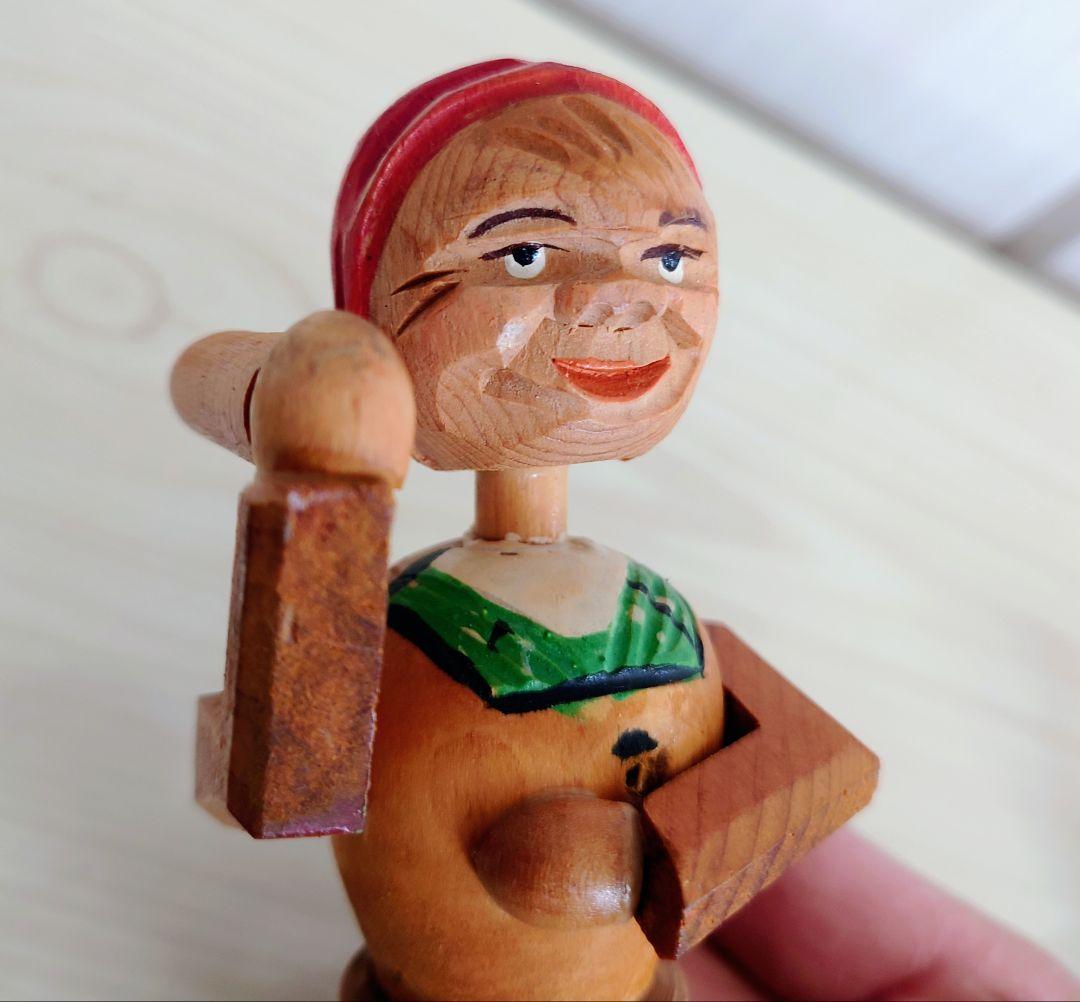 アンティーク　木彫り　人形からくり ボトルストッパー　4個