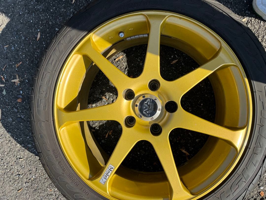 AVSMODEL717インチ　PCD114.3 7J+40