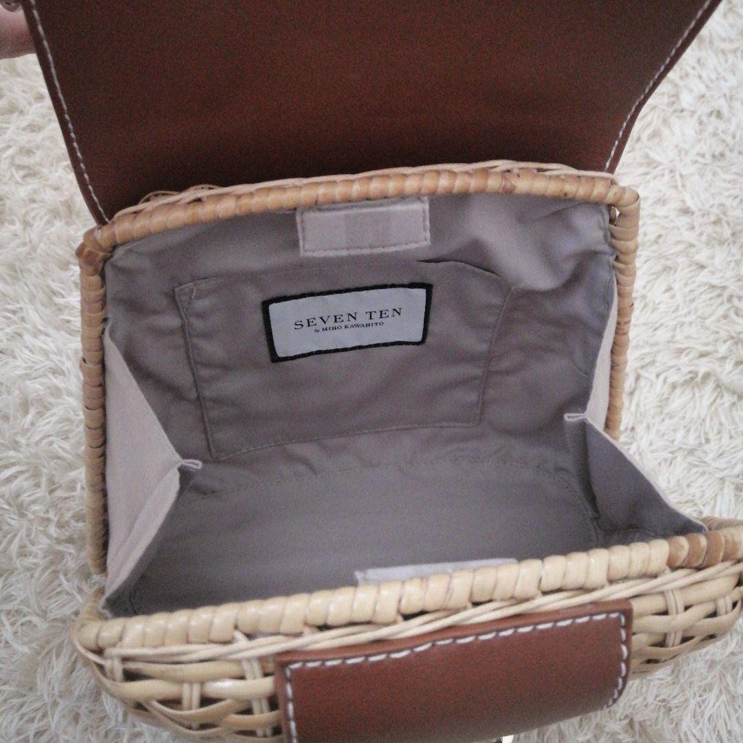 セブンテンバイミホカワヒト　ラタンミニフラップバッグ