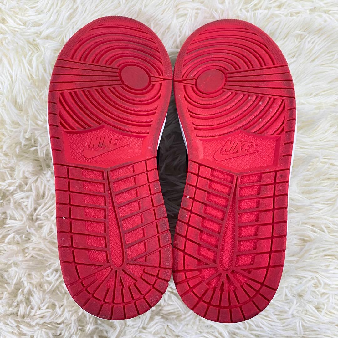 極美品　ナイキ　スニーカー　エアジョーダン1　レトロ　ハイ　サテン　28.5㎝