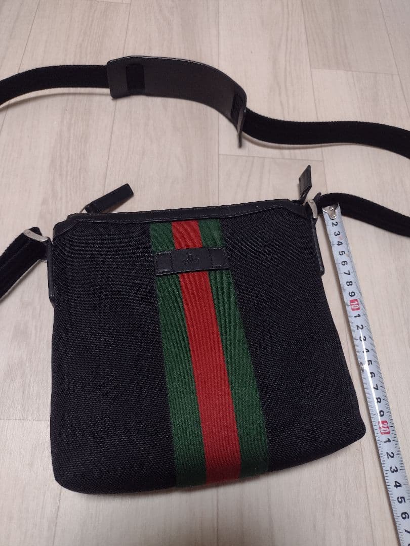 GUCCIショルダーバッグ