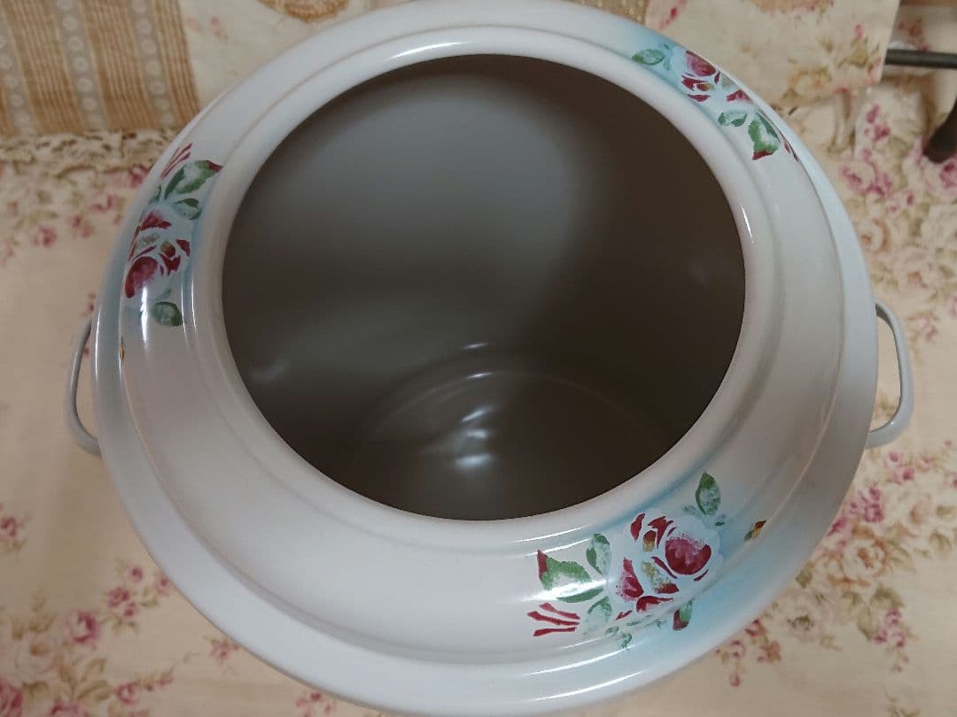 イマン　プリンセスローズブルー　トラッシュ缶　ストッカー　薔薇　ローズ　花柄