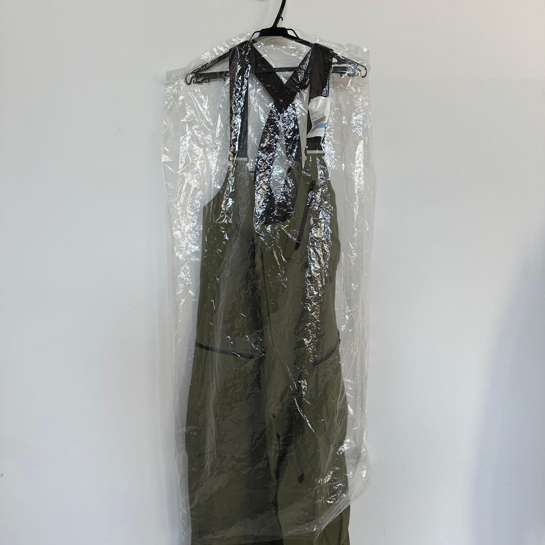 BURTON AK457 GORE-TEX プロ 3L BIB カーキ XL