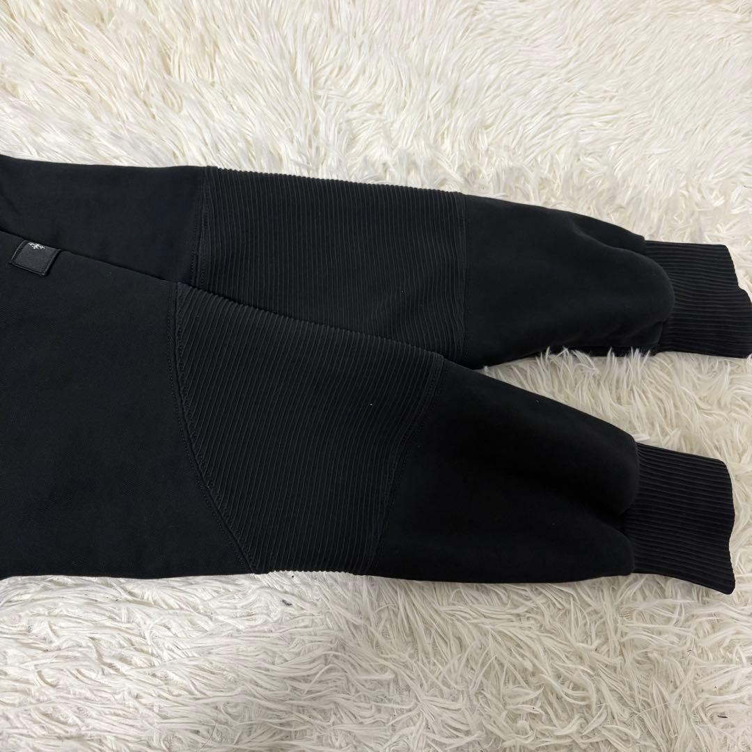 TATRAS タトラス　ブラック　フード付きジップアップパーカー　サイズ03