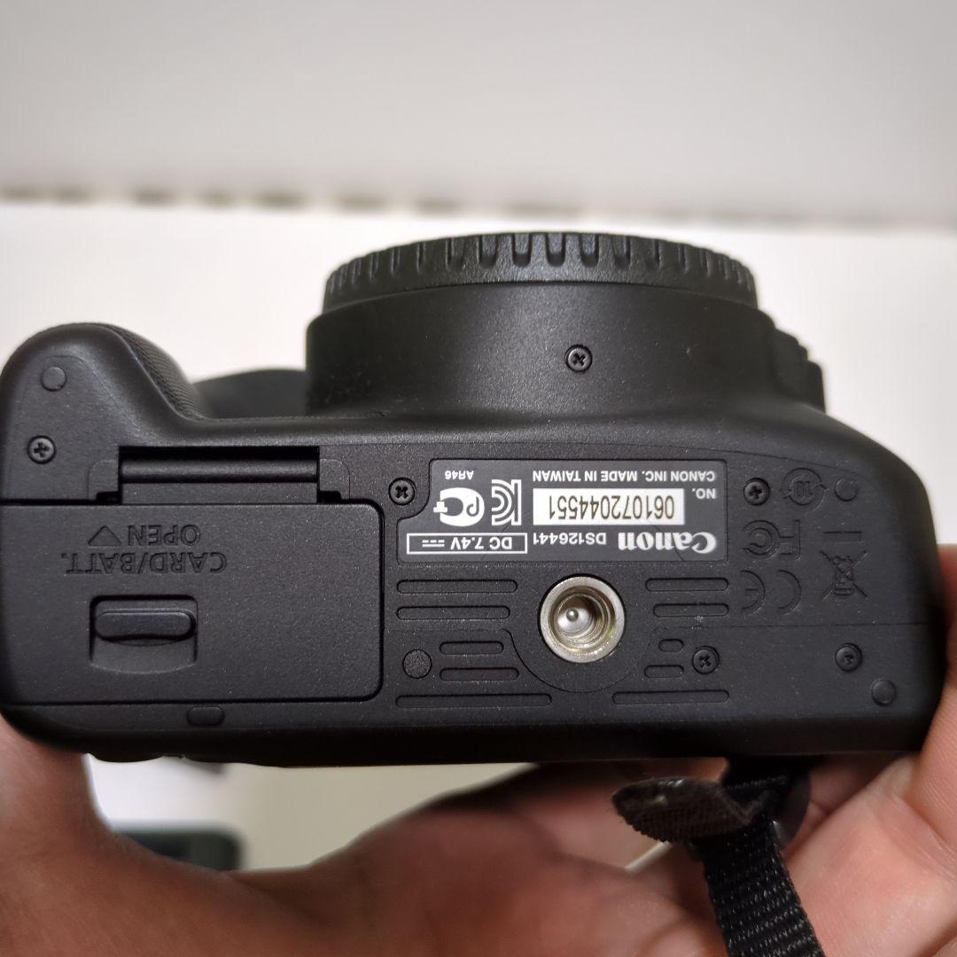 かなぶん　Canon EOS デジタル一眼レフカメラ kiss×7
