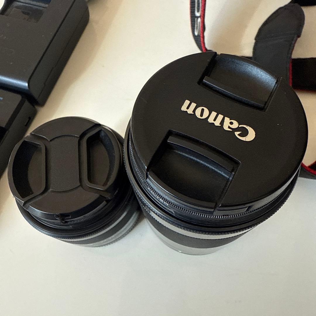 Canon eos m6 シルバー　ズームレンズ&EVF付 (レンズ不具合あり)