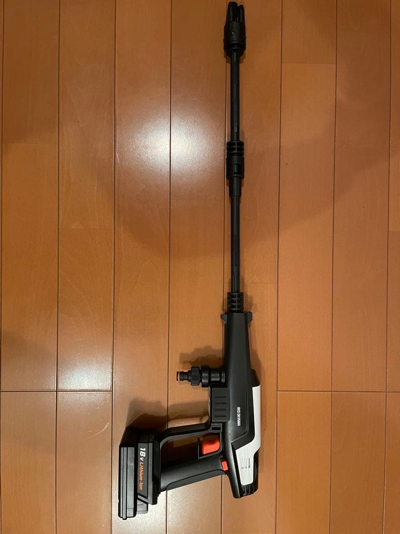 使用時間30分　アイリスオーヤマ　コードレス高圧洗浄機　JHW-201