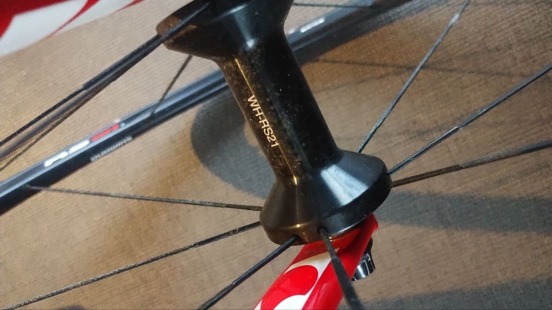 美品　Cervelo　サーヴェロ　R2 105　大阪　2018年　フルカーボン