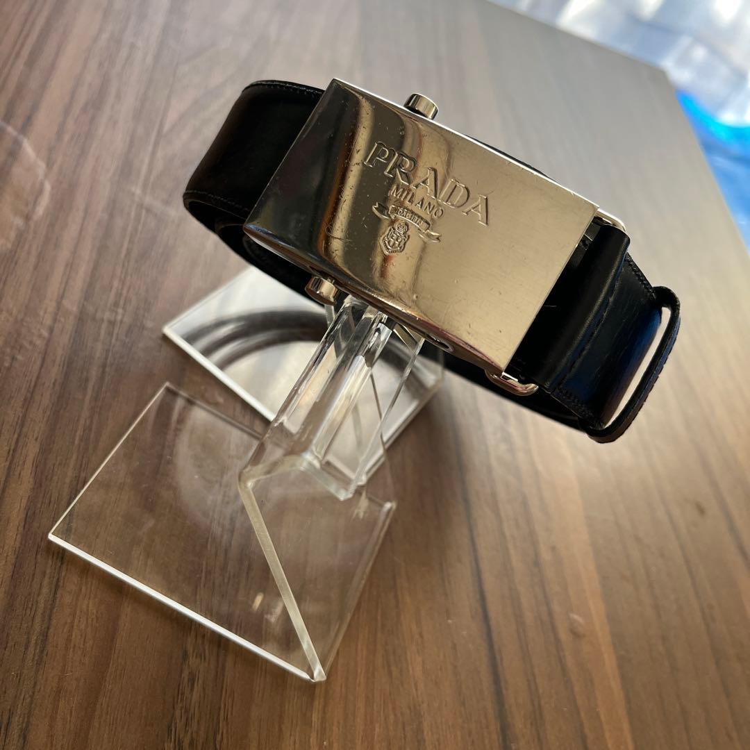 PRADA レザー　ガチャベルト