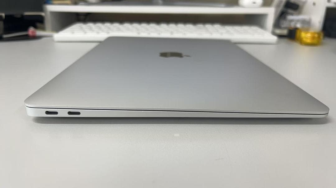 MacBook Air (Retina, 13インチ, 2020) 極美品
