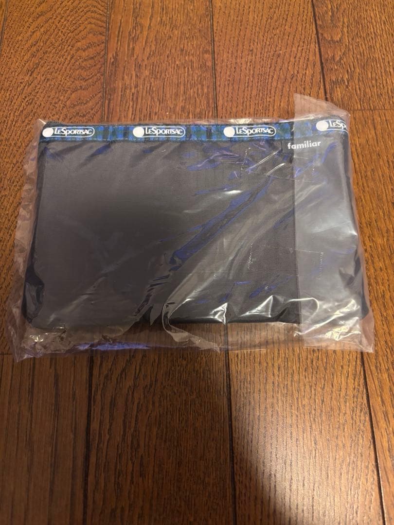 【新品未使用】ファミリア×LeSportsacコラボポーチ