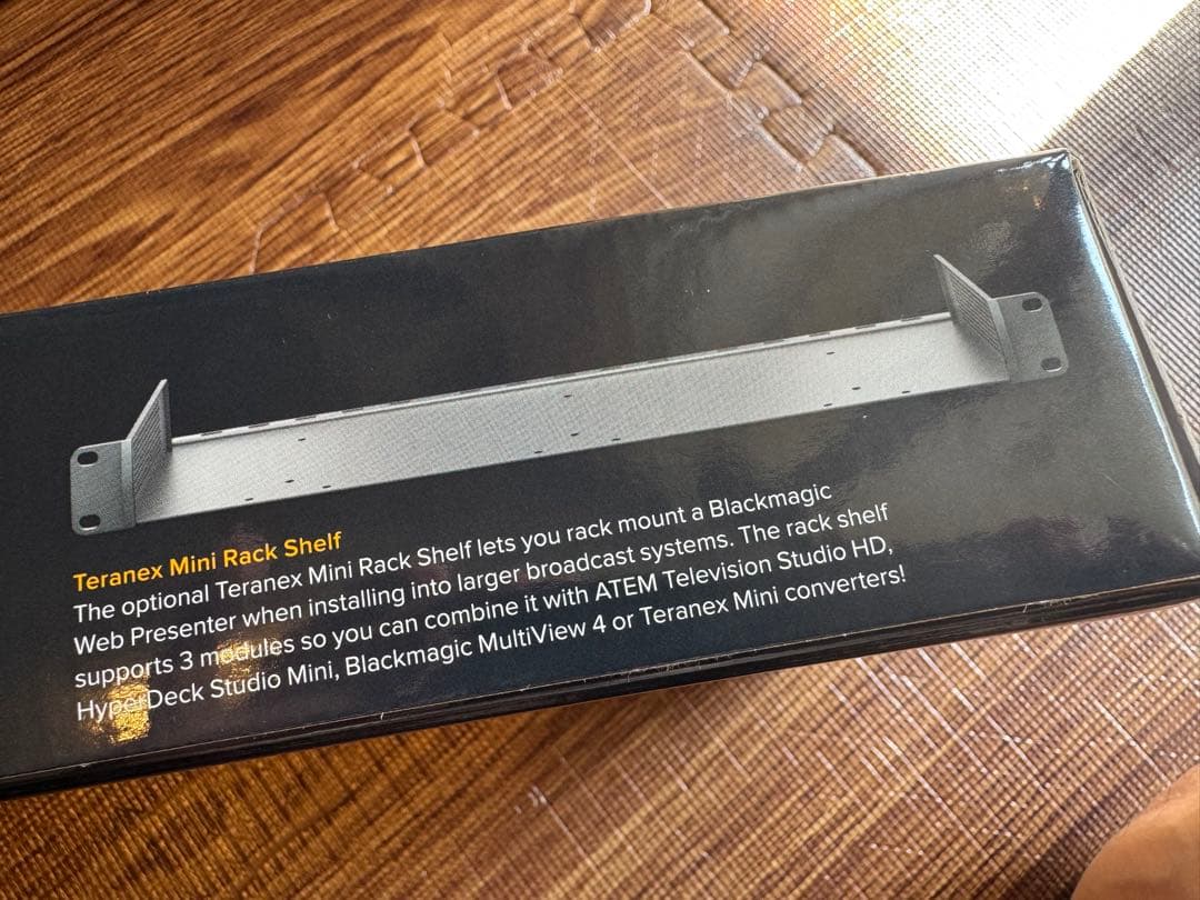 penn elconの2Uラックケース ブラックマジックデザイン ラックマウント