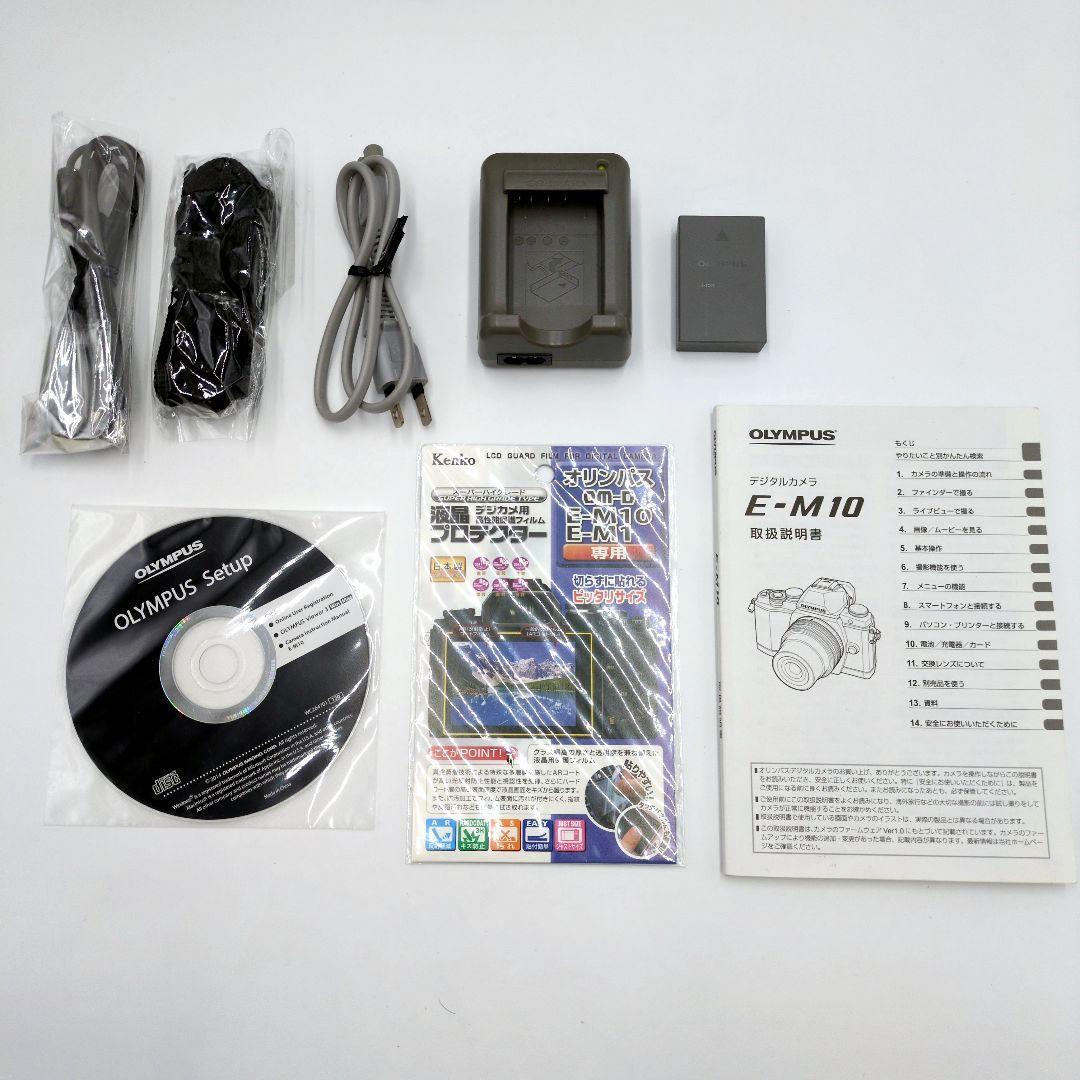 【極美品】OLYMPUS OM-D E-M10 ダブルズームキット ブラック