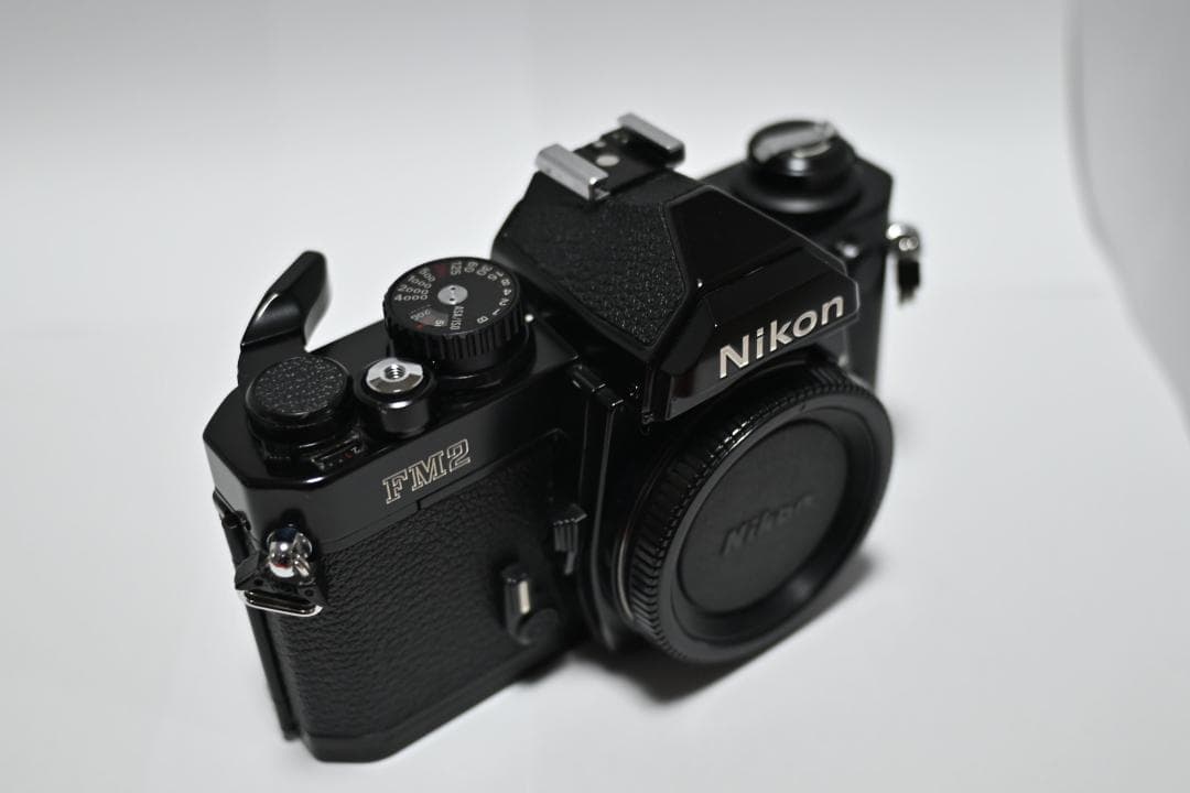 Nikon newFM2 フィルム一眼レフカメラ