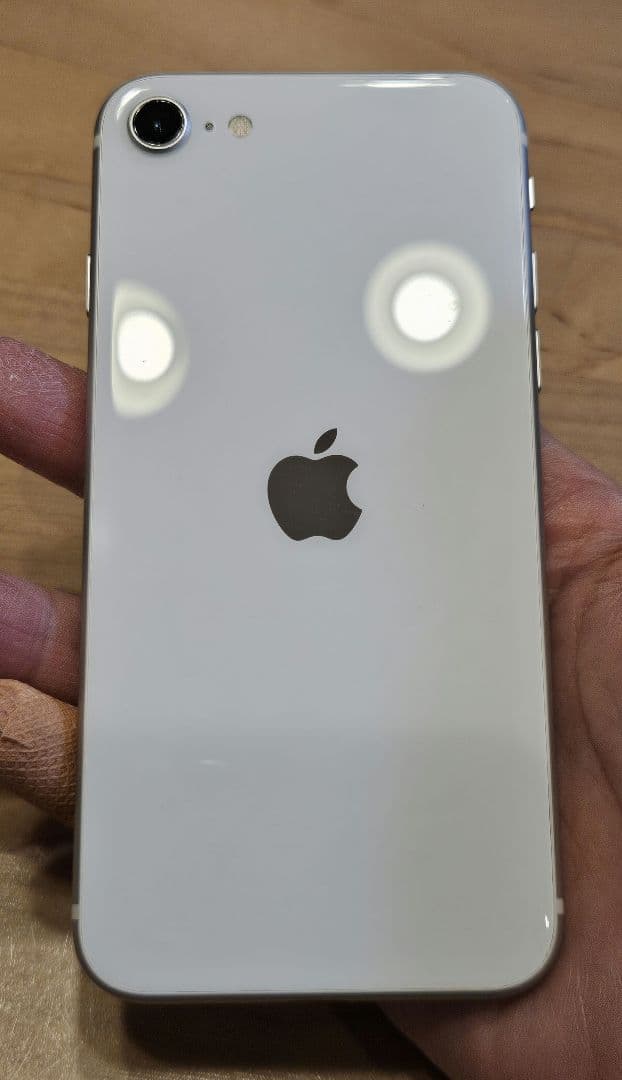 iPhone SE 第二世代　ジャンク