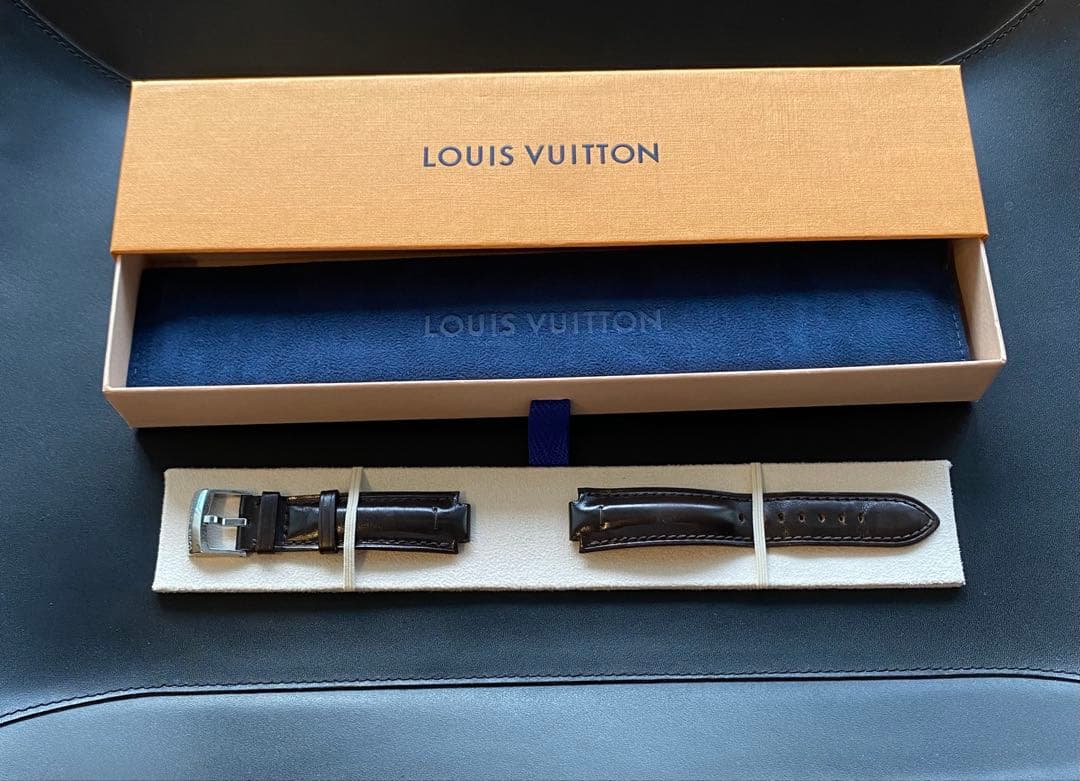LOUIS VUITTON ダークブラウンレザー　時計ベルト　ルイヴィトン