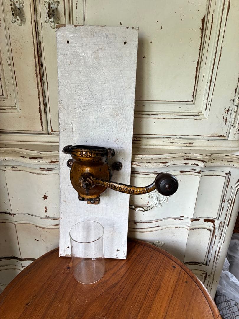 アンティーク　壁掛けコーヒーミル　グラインダー 本体のみ　金色100年　アメリカ