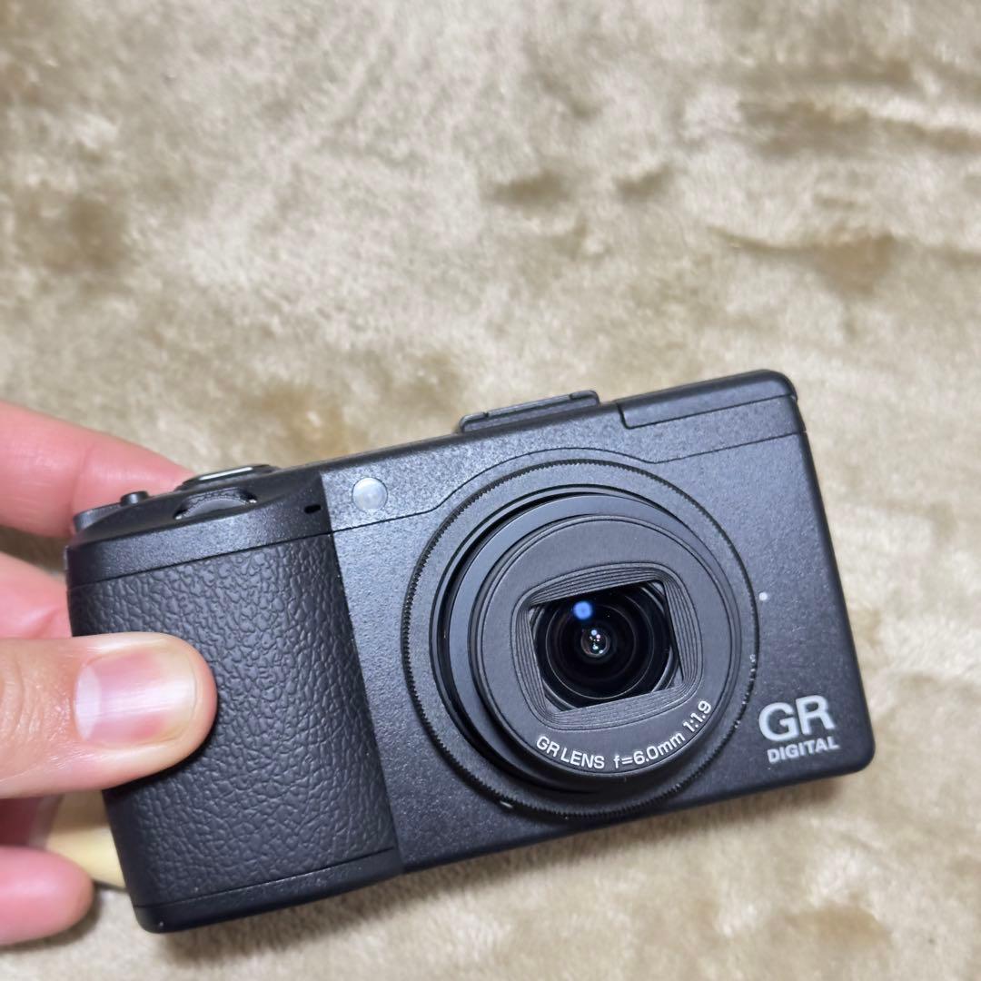 デジタルカメラ RICOH GR DIGITAL iii