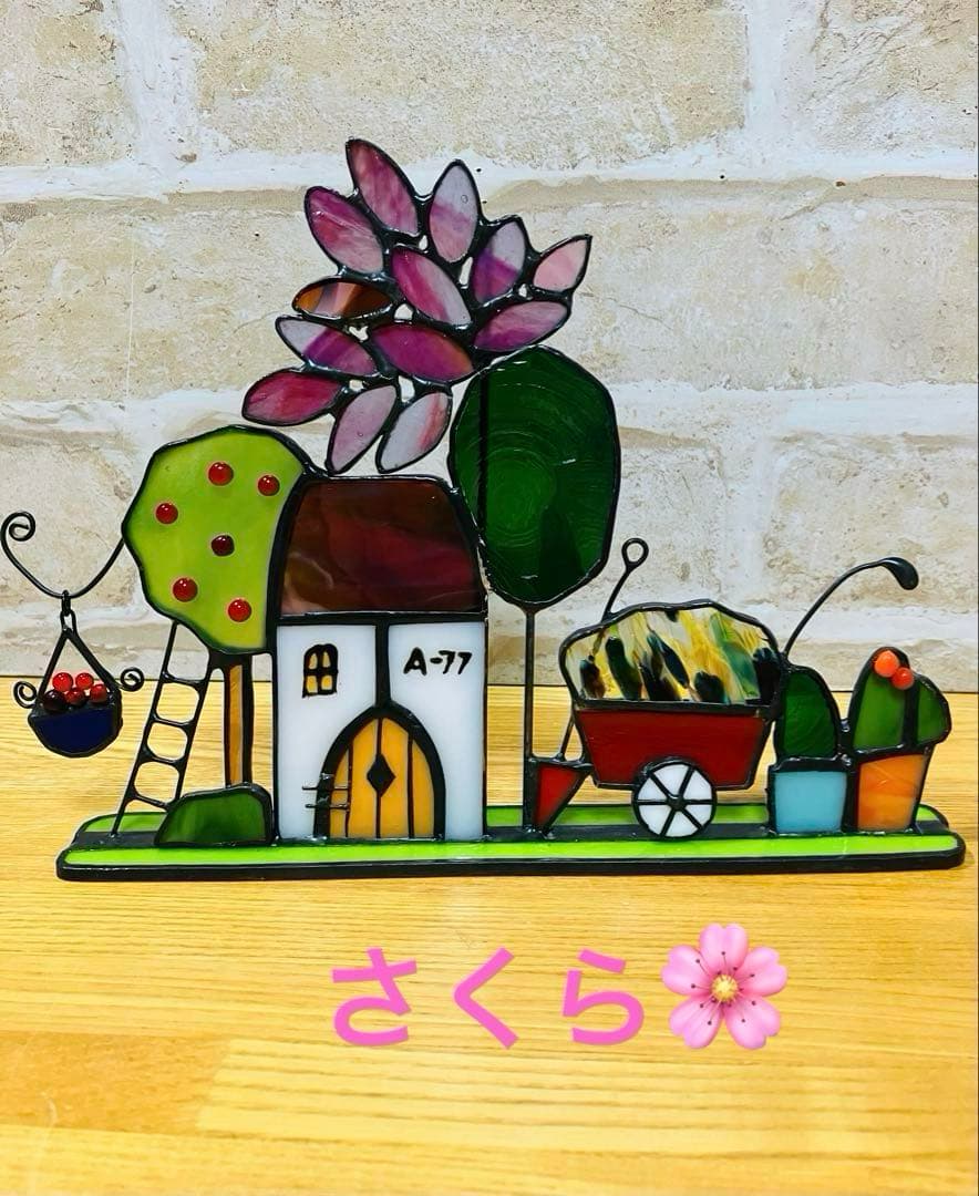 ステンドグラス　小さな街並みと四季の訪れ　計4件