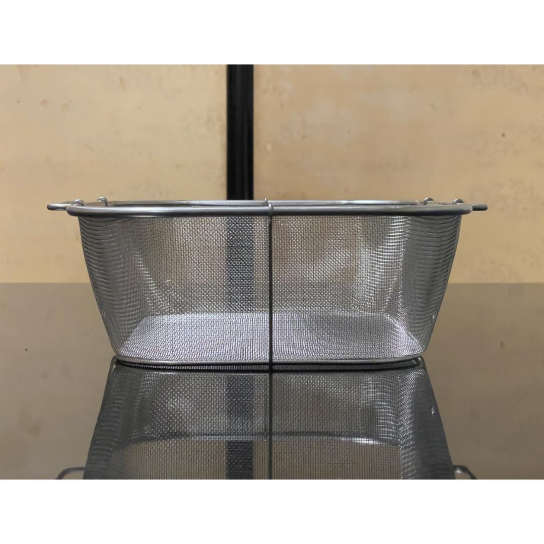 【未使用】ステンレス業務用フライヤー用 油缶・コシ網 2個セット