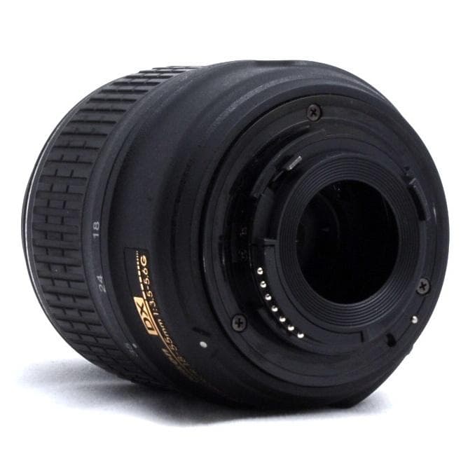 ★美品★新品級ショット数★スマホ転送★動画対応★ケース★Nikon D3100★