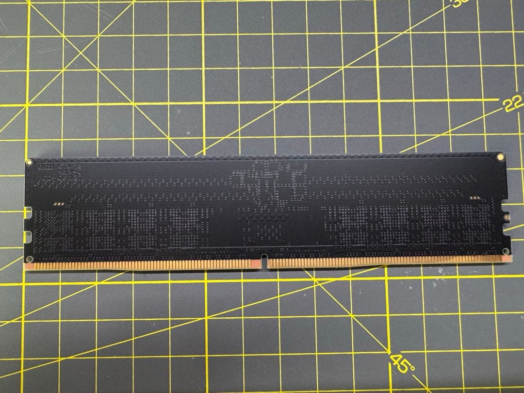 メモリー Crucial DDR5 16GB