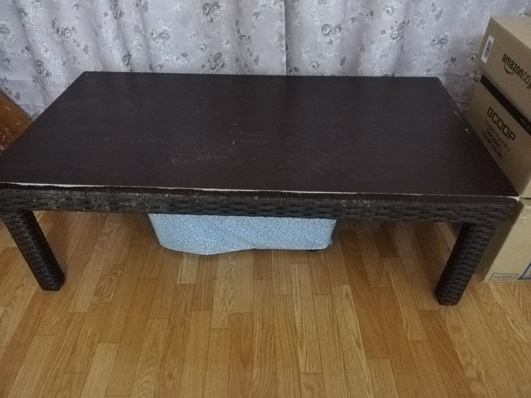 冷蔵庫、電子レンジ、テフル、はかり、ガスコンロ