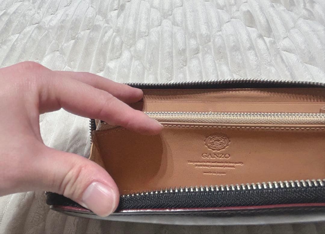 【GANZO】コードバン ラウンドファスナー長財布 ブラック ※wax付き