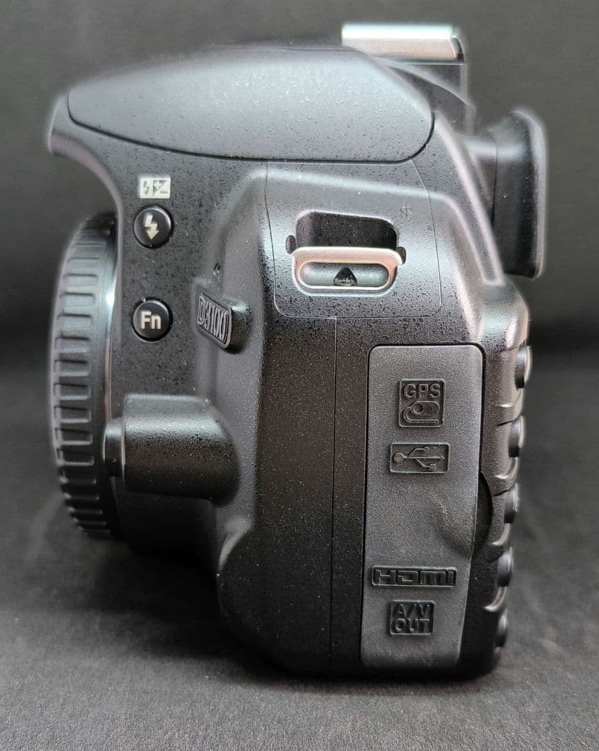 Nikon D3100 デジタル一眼レフカメラ